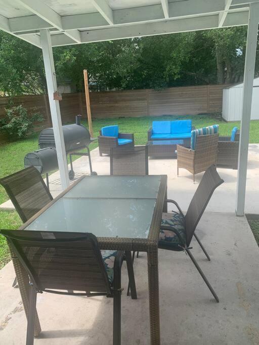 San Antonio Comfort 4 Bedroom 3 Bath Home 5 Mins From Sea World Eksteriør billede